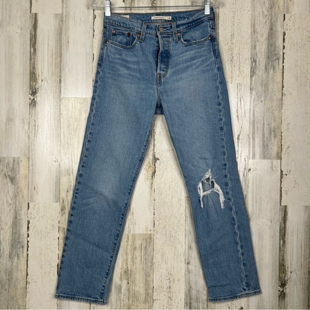 Levi's Wedgie Straight Jeans Women's 26 Button Fly Blue Denim Classic 5‎ Pocket
